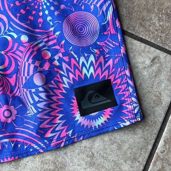 Quiksilver Board Shoes Swimming Trunks - Picture 2 of 5